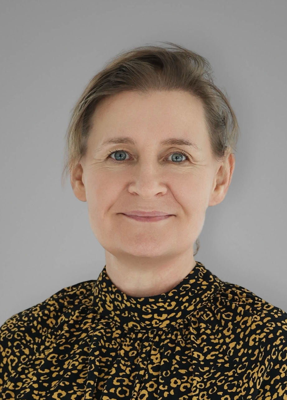 Ms Evi Singleton - Head of School at Zhuhai International School.